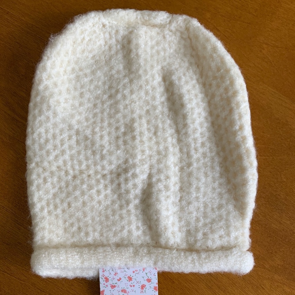 Free People Moss Stitch Beanie. NWT. Ivory.
